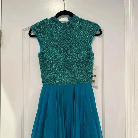 NWT Sherri Hill STUNNING Jade Formal Prom Dress Style #51687 Sz 2 - Picture 5 of 12